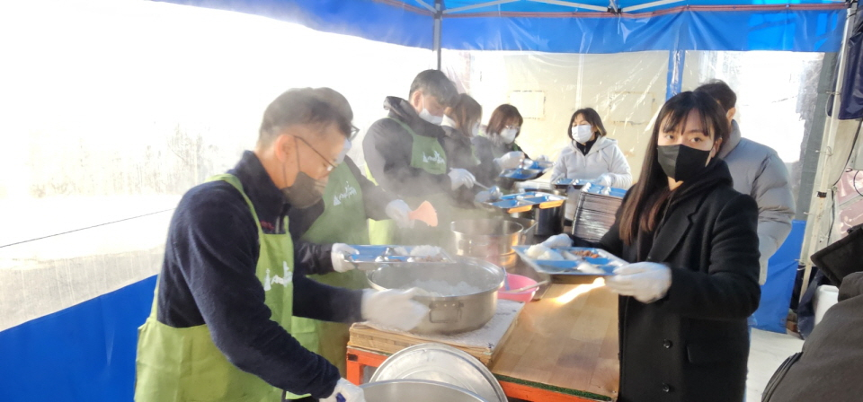 5747f515f9a6a8cf7a9d2a55c5ecc52e_1707132663_2641.jpg 5747f515f9a6a8cf7a9d2a55c5ecc52e_1707132663_2641.jpg