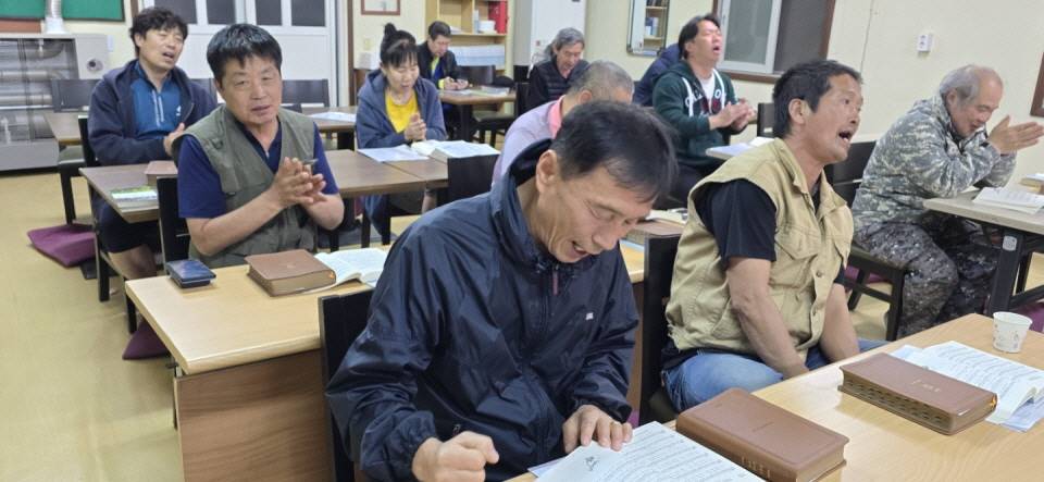 b640397e17a62ec828ec9e723da8c7e7_1732704866_8125.jpg b640397e17a62ec828ec9e723da8c7e7_1732704866_8125.jpg