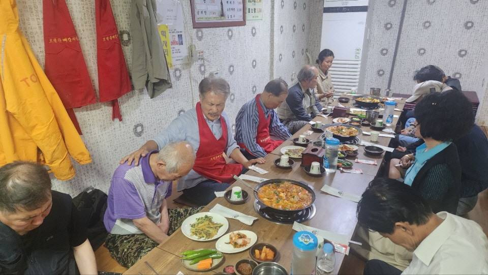 b640397e17a62ec828ec9e723da8c7e7_1732708591_4005.jpg b640397e17a62ec828ec9e723da8c7e7_1732708591_4005.jpg