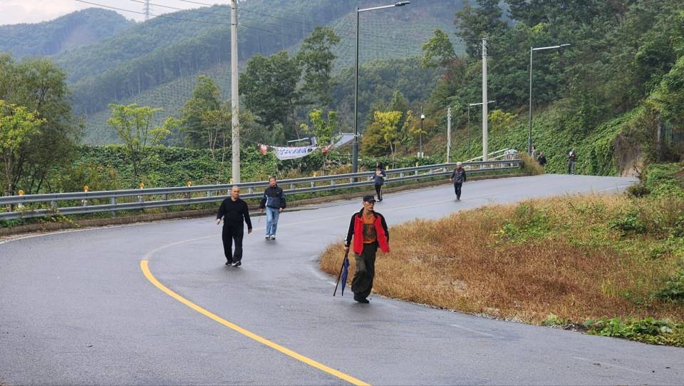 4fd7a38ebb246cd68f9bdb512c2e66ff_1747640803_21.jpg 4fd7a38ebb246cd68f9bdb512c2e66ff_1747640803_21.jpg