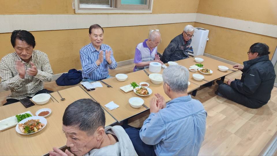 4fd7a38ebb246cd68f9bdb512c2e66ff_1747640849_0996.jpg 4fd7a38ebb246cd68f9bdb512c2e66ff_1747640849_0996.jpg