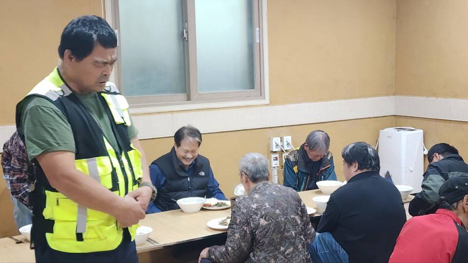 4fd7a38ebb246cd68f9bdb512c2e66ff_1747641281_1742.jpg 4fd7a38ebb246cd68f9bdb512c2e66ff_1747641281_1742.jpg