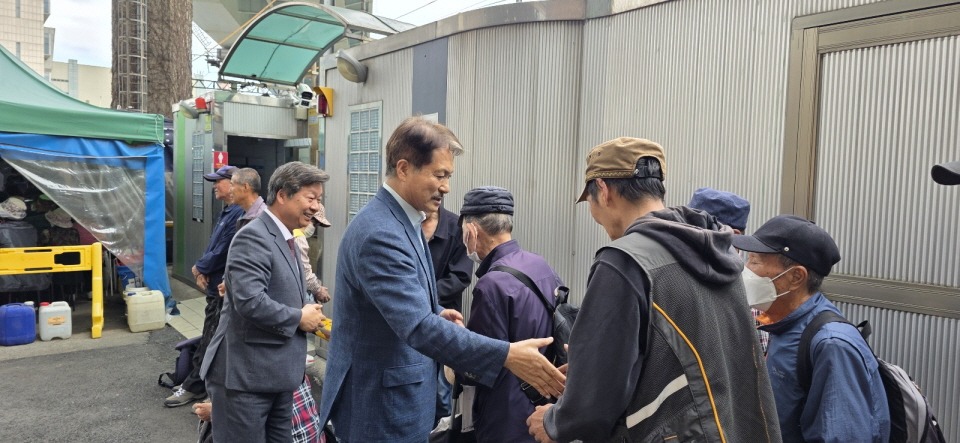 a446dff77a37d196eac6a339bd36f484_1750650865_4909.jpg a446dff77a37d196eac6a339bd36f484_1750650865_4909.jpg