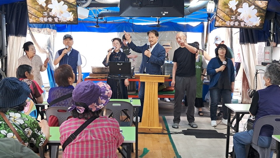 a446dff77a37d196eac6a339bd36f484_1750654845_0723.jpg a446dff77a37d196eac6a339bd36f484_1750654845_0723.jpg