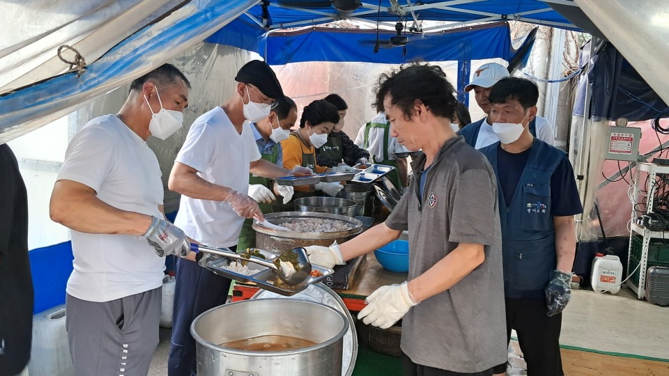 a446dff77a37d196eac6a339bd36f484_1750655533_5231.jpg a446dff77a37d196eac6a339bd36f484_1750655533_5231.jpg