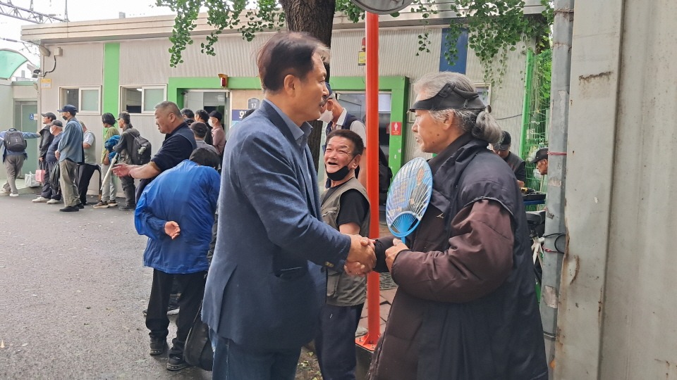 a446dff77a37d196eac6a339bd36f484_1750655820_0176.jpg a446dff77a37d196eac6a339bd36f484_1750655820_0176.jpg