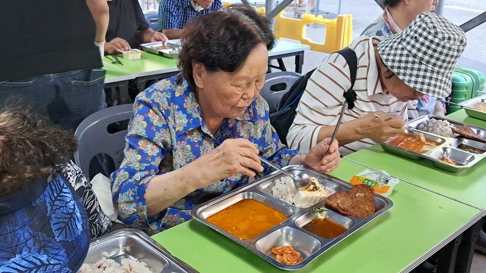 baa166bb93e31d3d375e98ddd0a1fd68_1758036824_5176.jpg baa166bb93e31d3d375e98ddd0a1fd68_1758036824_5176.jpg