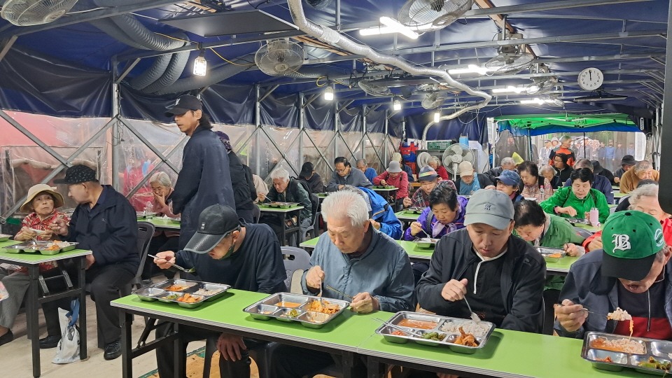 65e6c4e05df0f17f81c212f3e2f2cfa5_1762253081_9855.jpg 65e6c4e05df0f17f81c212f3e2f2cfa5_1762253081_9855.jpg