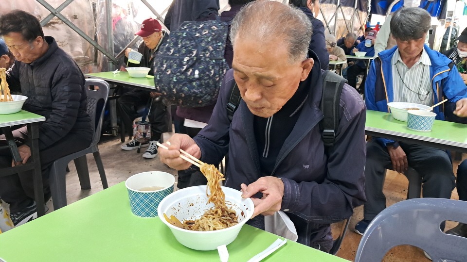 65e6c4e05df0f17f81c212f3e2f2cfa5_1762254343_4694.jpg 65e6c4e05df0f17f81c212f3e2f2cfa5_1762254343_4694.jpg