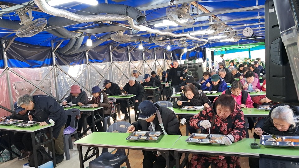 65e6c4e05df0f17f81c212f3e2f2cfa5_1762254515_0241.jpg 65e6c4e05df0f17f81c212f3e2f2cfa5_1762254515_0241.jpg