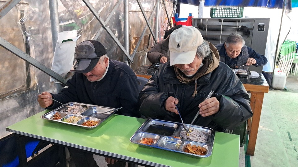 65e6c4e05df0f17f81c212f3e2f2cfa5_1762254657_8565.jpg 65e6c4e05df0f17f81c212f3e2f2cfa5_1762254657_8565.jpg